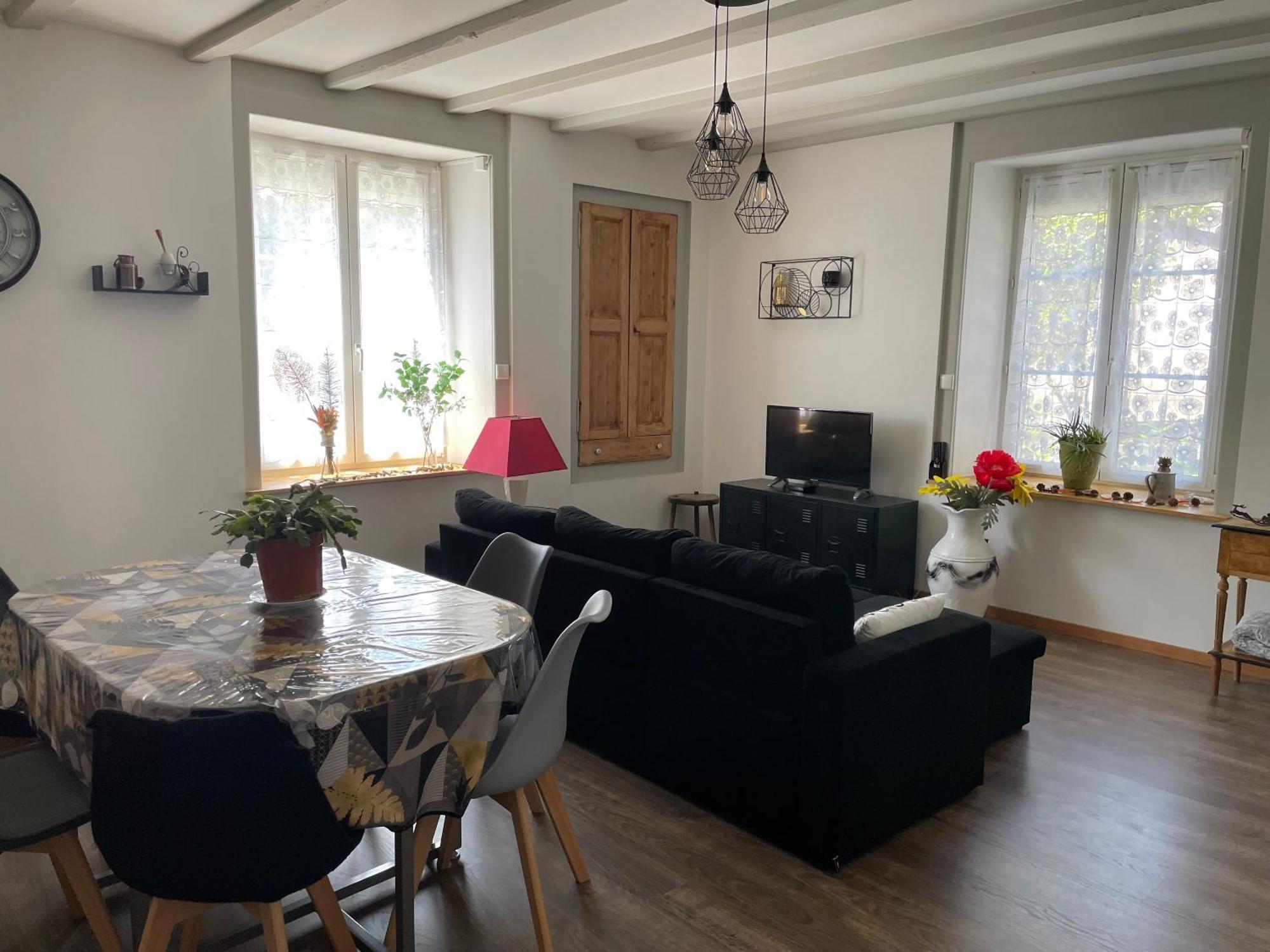 Appartement Ravissant En Bordure Du Doubs Longevelle-sur-Doubs Екстер'єр фото